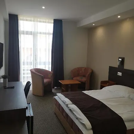 فندق Tagore بالاتونفوريد