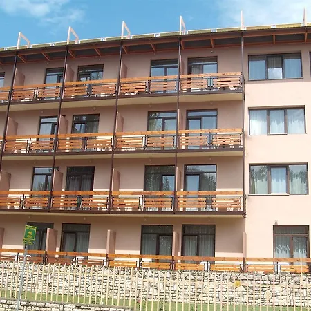 Tagore بالاتونفوريد